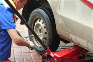 托里附近拖车24小时服务热线电话